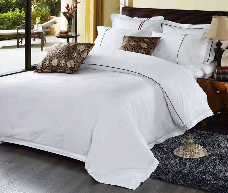 Customized Hotel Bedding Set